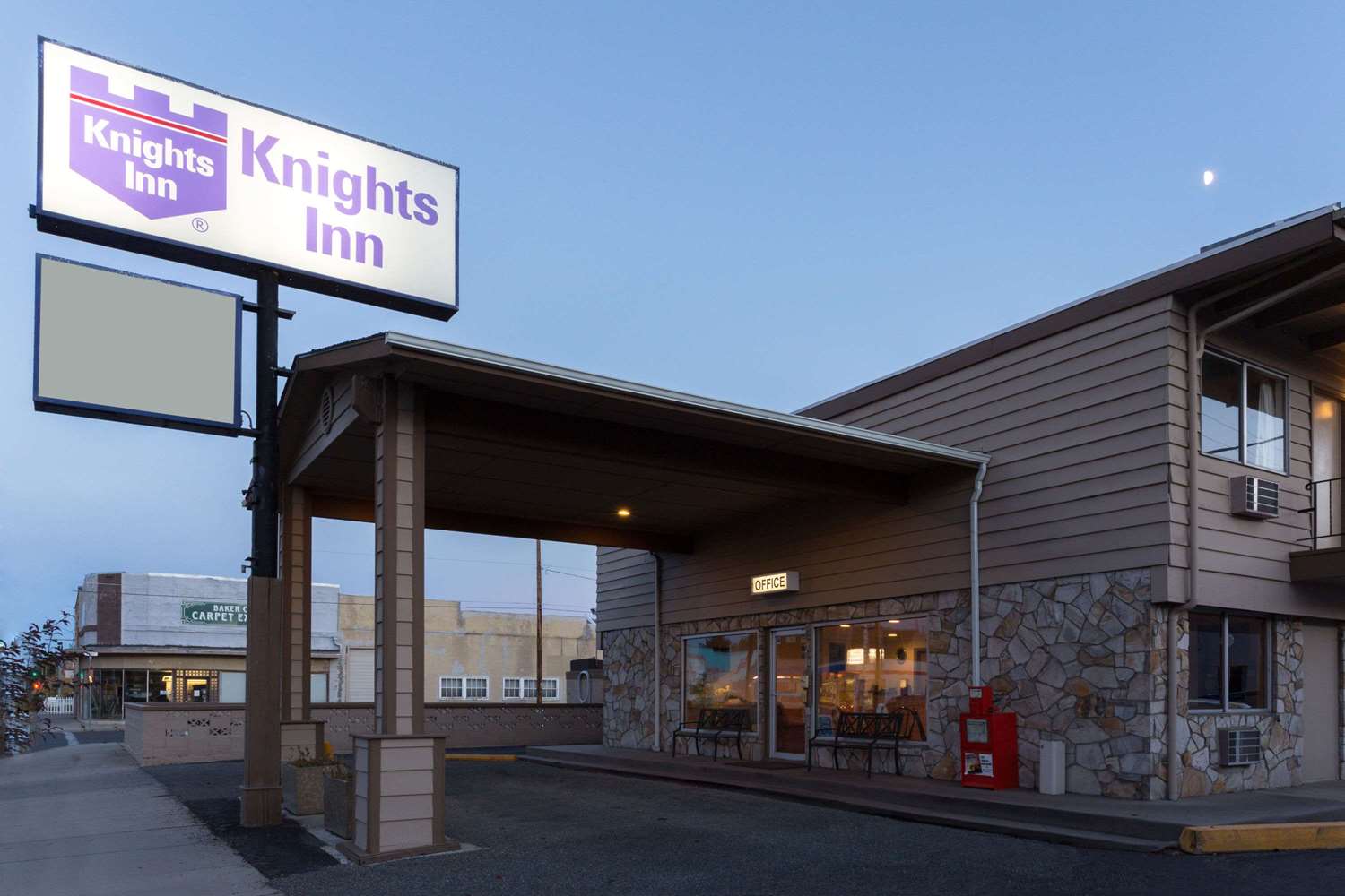 Knights Inn Baker City 30/31