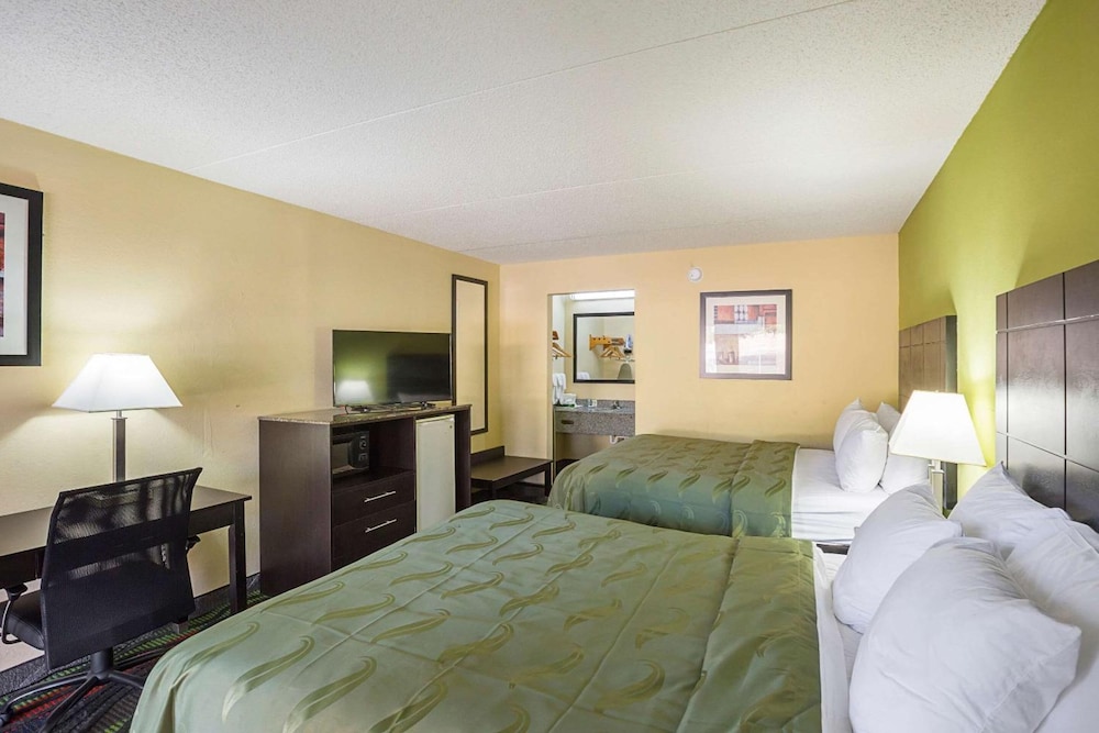 Motel6 Knoxville, TN - East 26/50