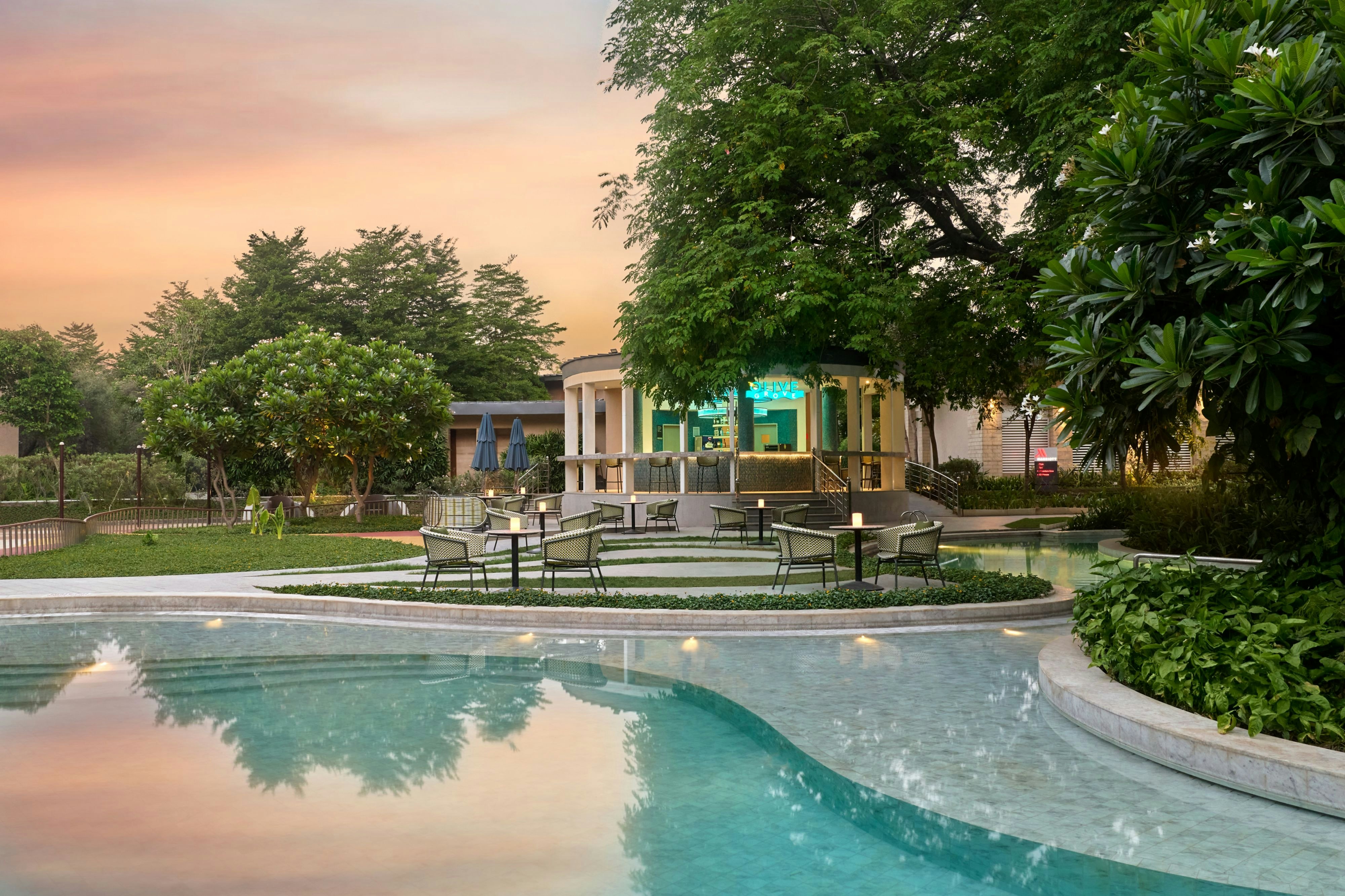 Courtyard by Marriott Aravali Resort 18/20