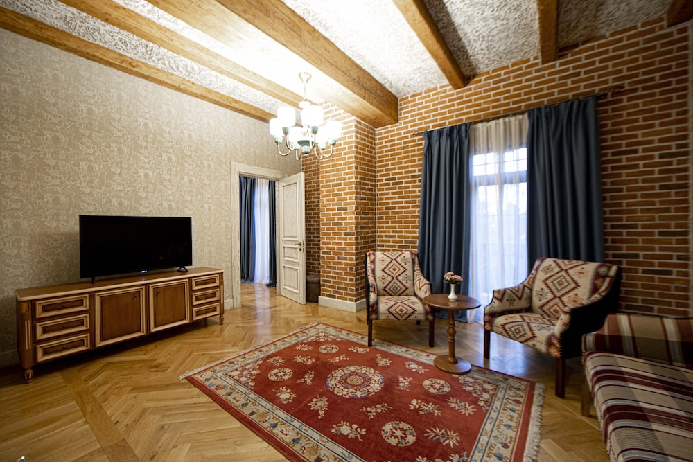 Sapphire Bayil Hotel 30/37