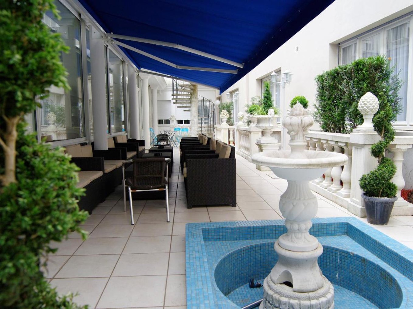 Hotel Jeanne D'arc 40/50