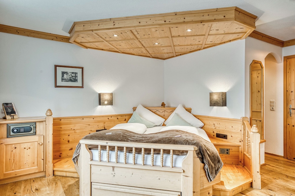 Family, Double Bed