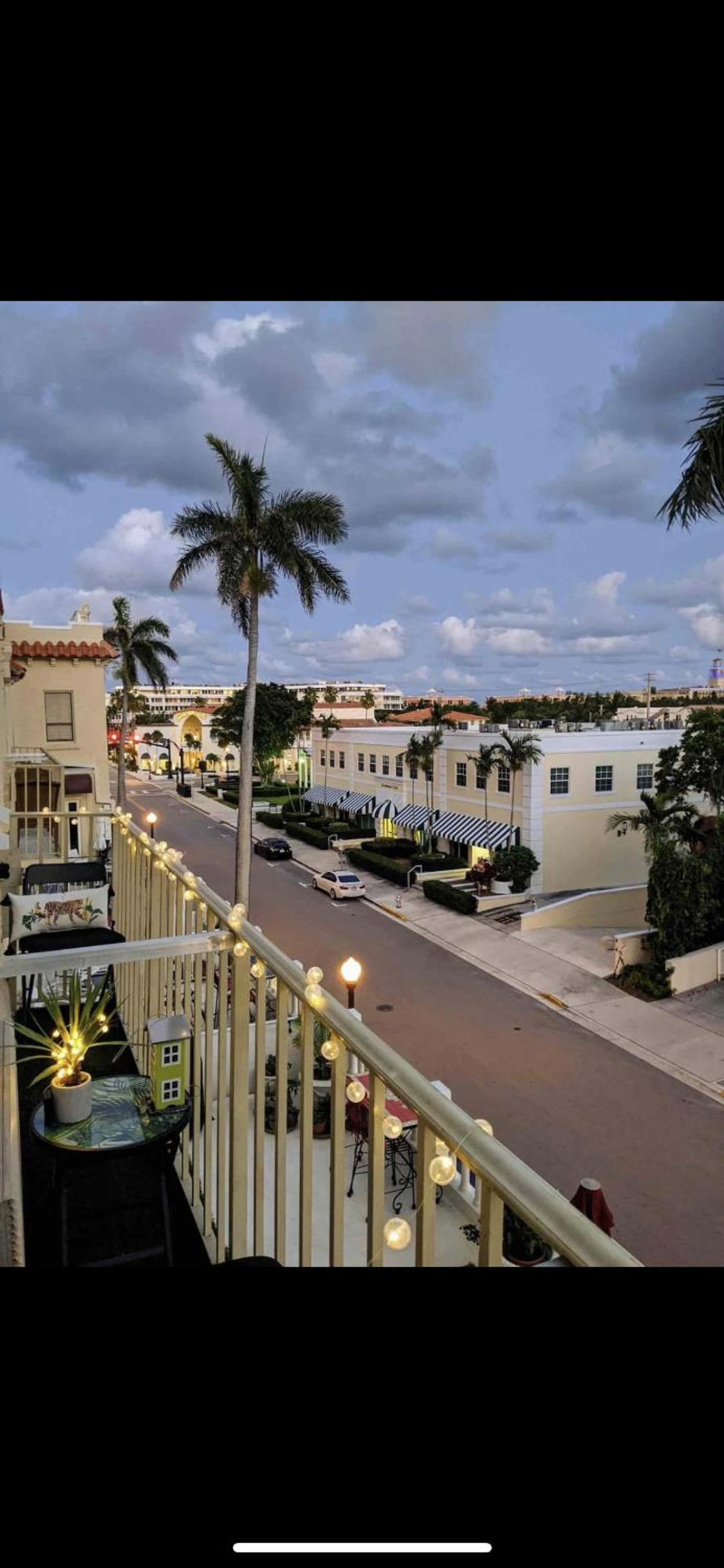 The Palm Beach Hotel 9/51