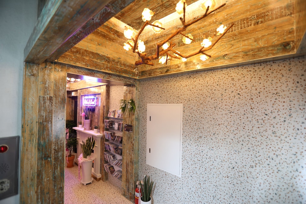 Hotel February Dongdaegu 5/49