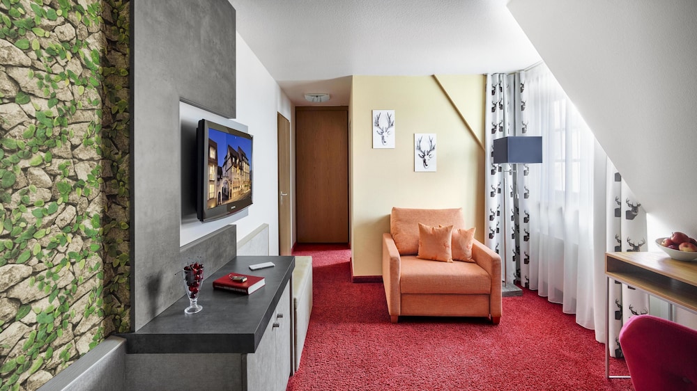 Hirsch Hotel 46/66