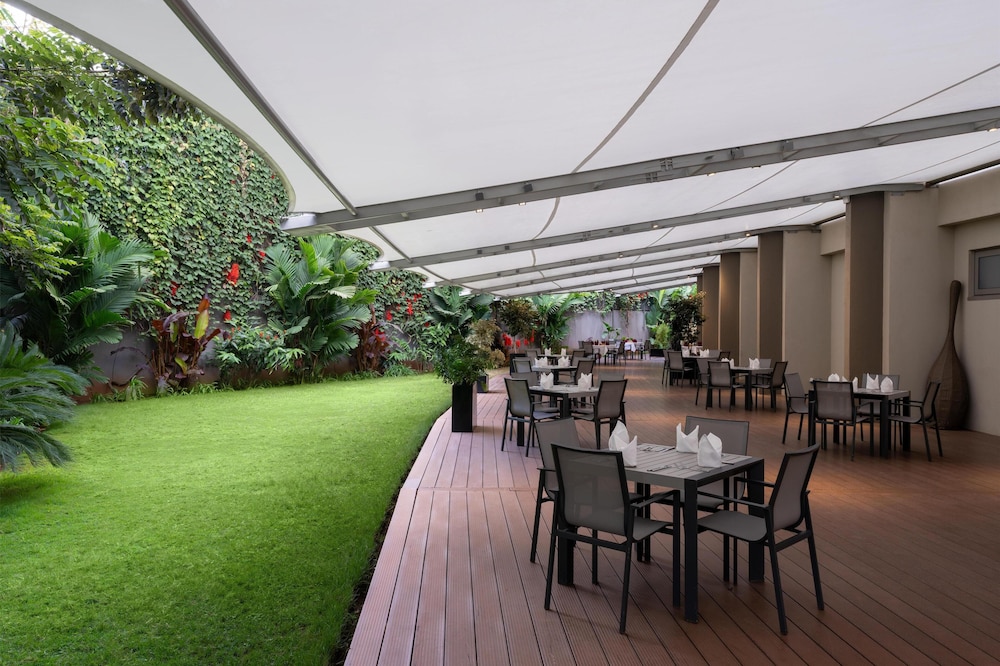 Radisson Blu Hotel Residence Nairobi Arboretum 52/66