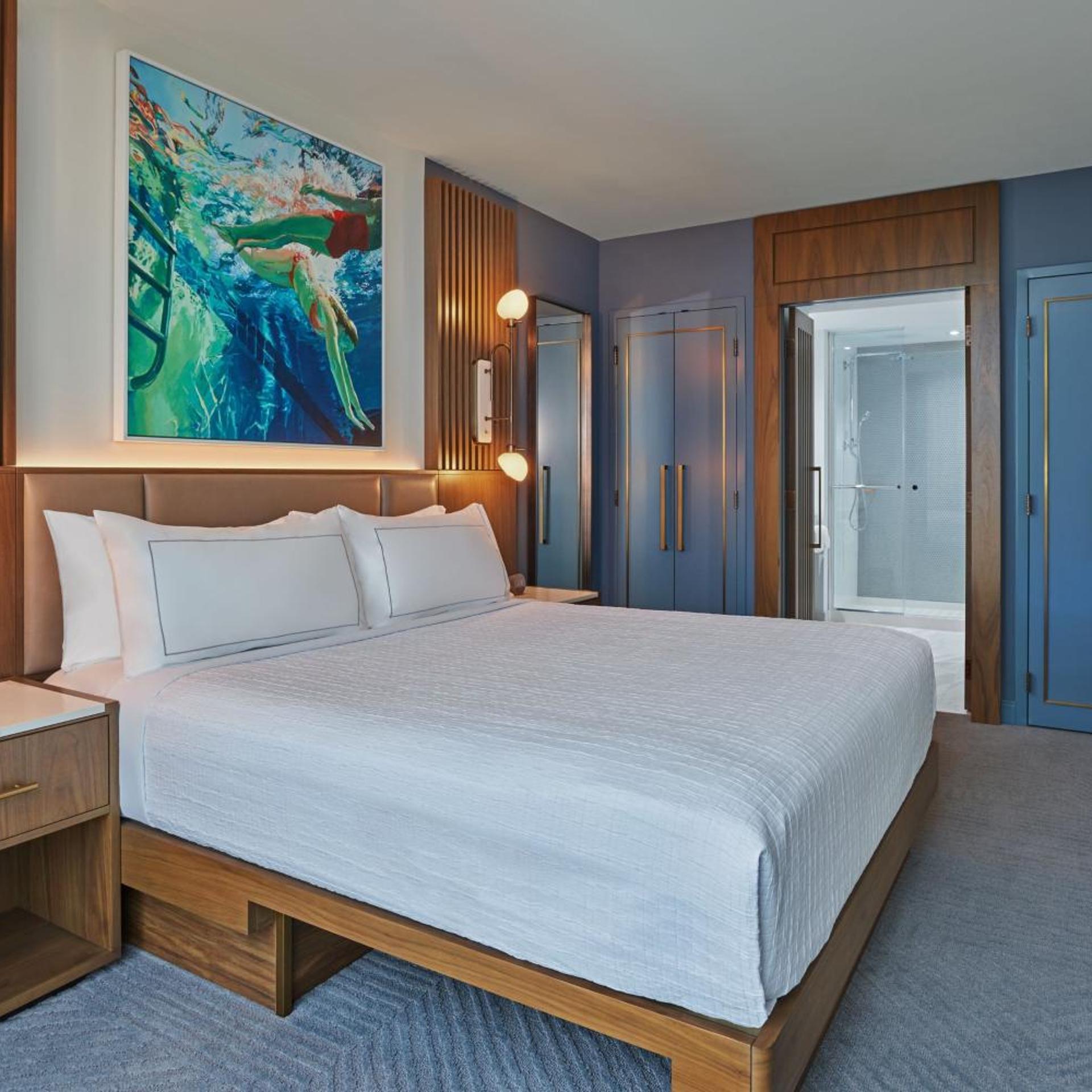 Signature, Suite, 2 Queen Beds, Epcot View, Sofa