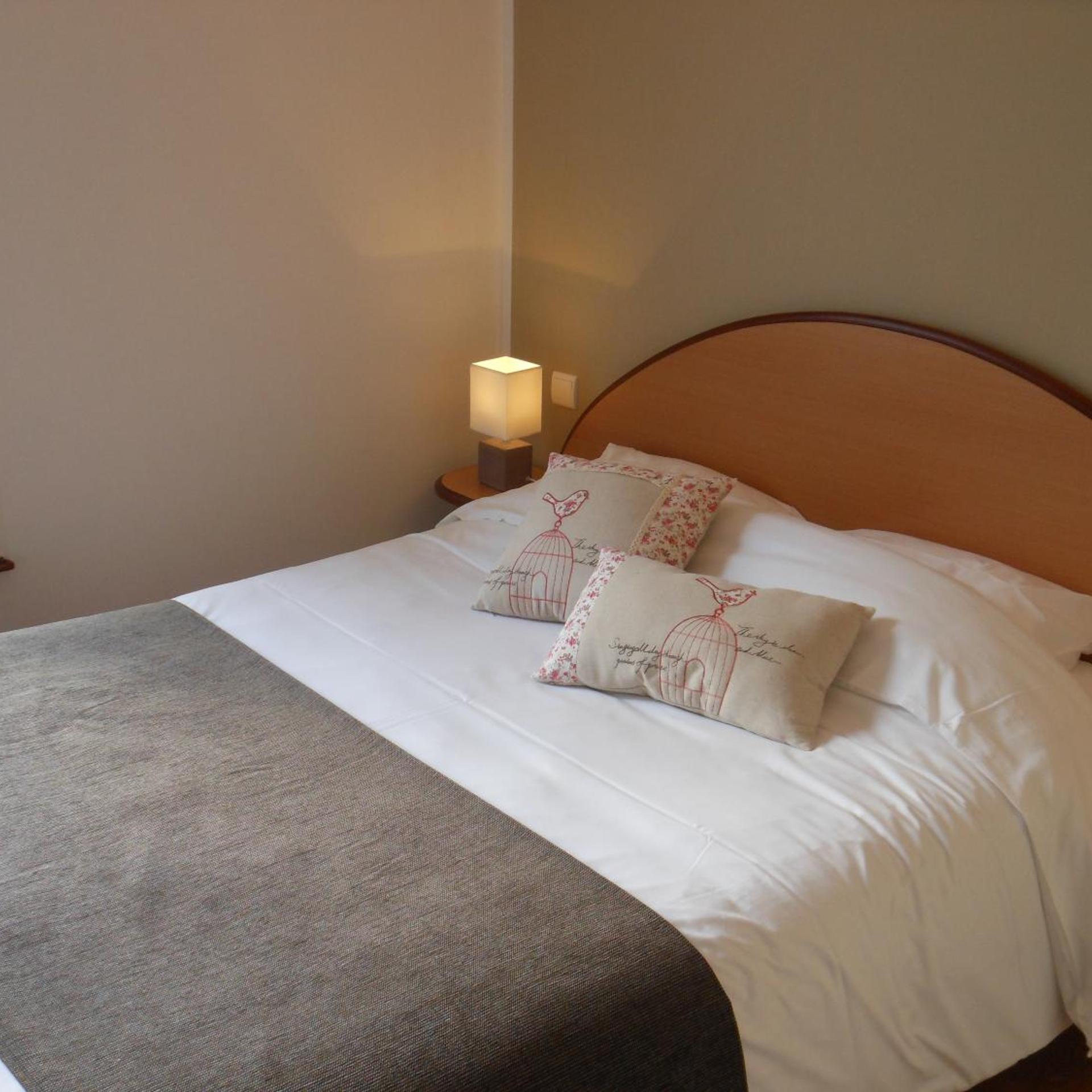 LOGIS HOTEL ECU DE FRANCE 26/45