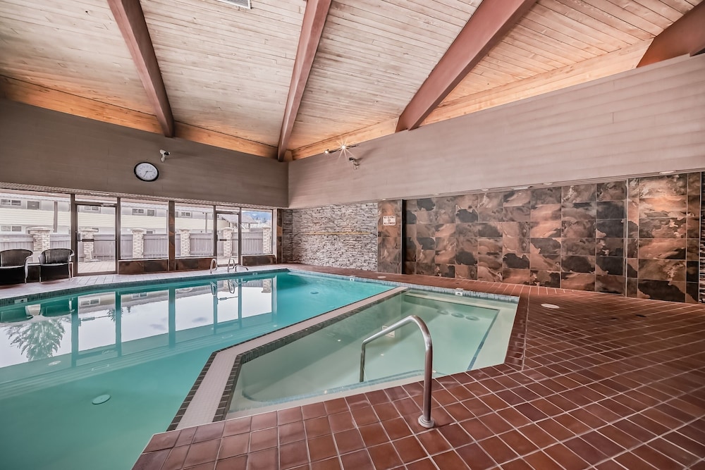 Jasper Inn And Suites 34/76