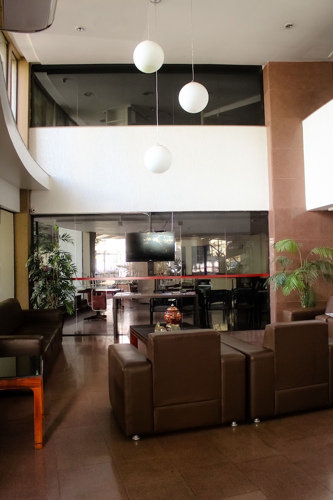 La Residence Flat Hotel 32/50