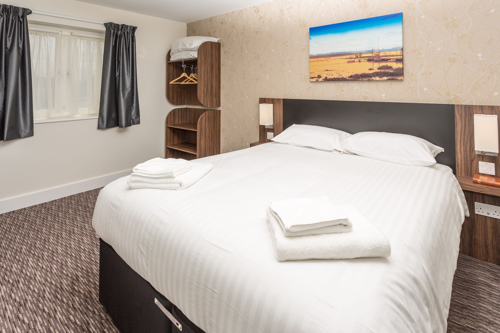 Room, Double Bed
