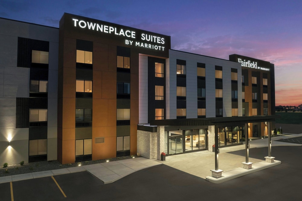 TownePlace Suites by Marriott Sikeston 1/50
