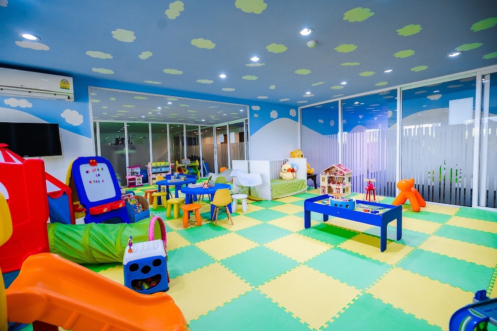 Hotel J Residence Pattaya 37/50