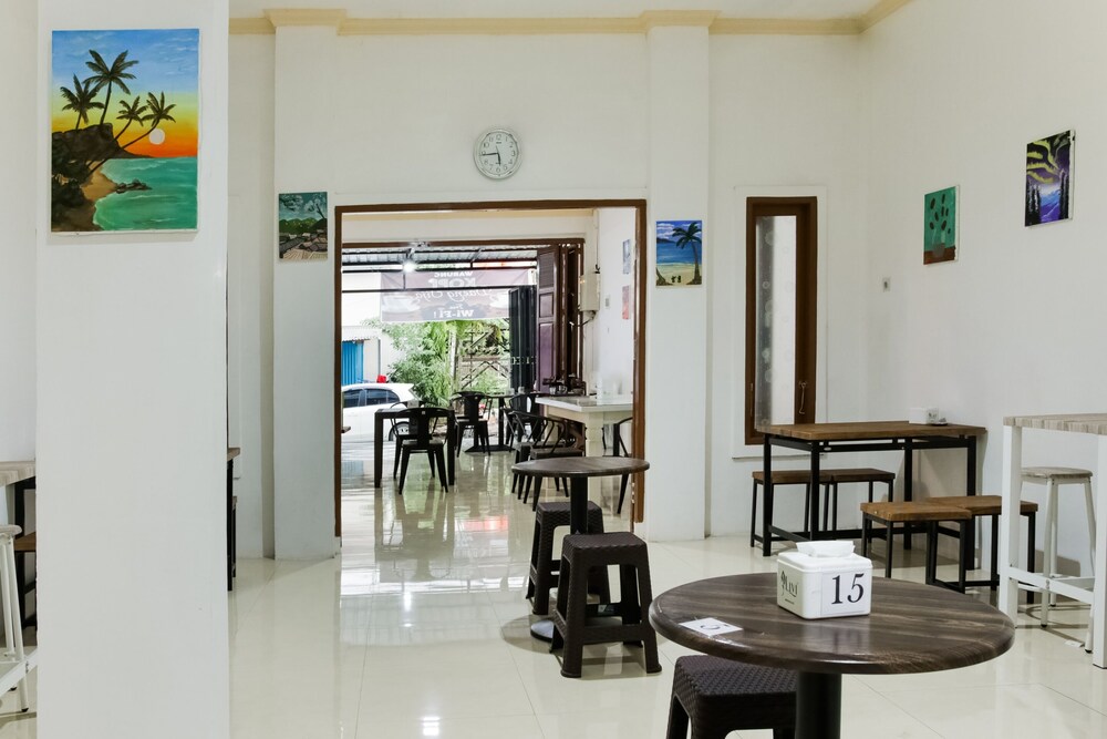 Hotel O Pa Baeng Baeng Near Rumah Sakit Faisal Formerly Guest House Cahaya 7296 36/37