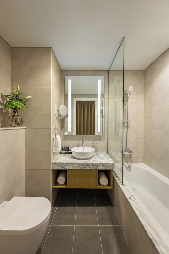 DAMAC Maison Aykon City Dubai 43/45