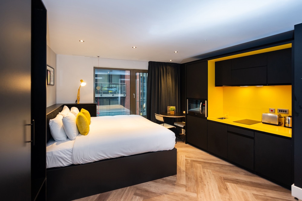 Staycity Aparthotels Dublin Castle 10/33