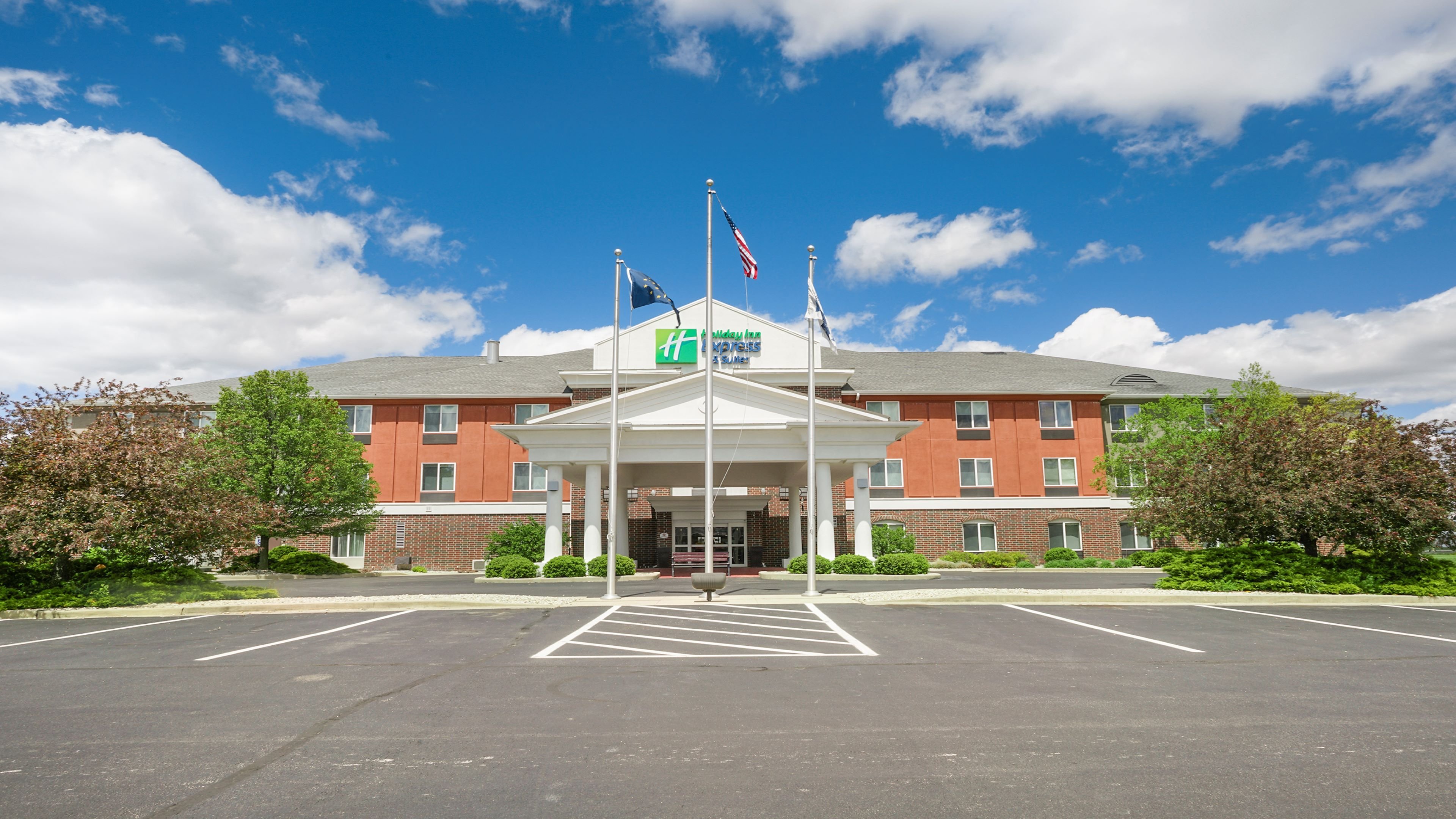 Holiday Inn Express Suites Portland 46/48