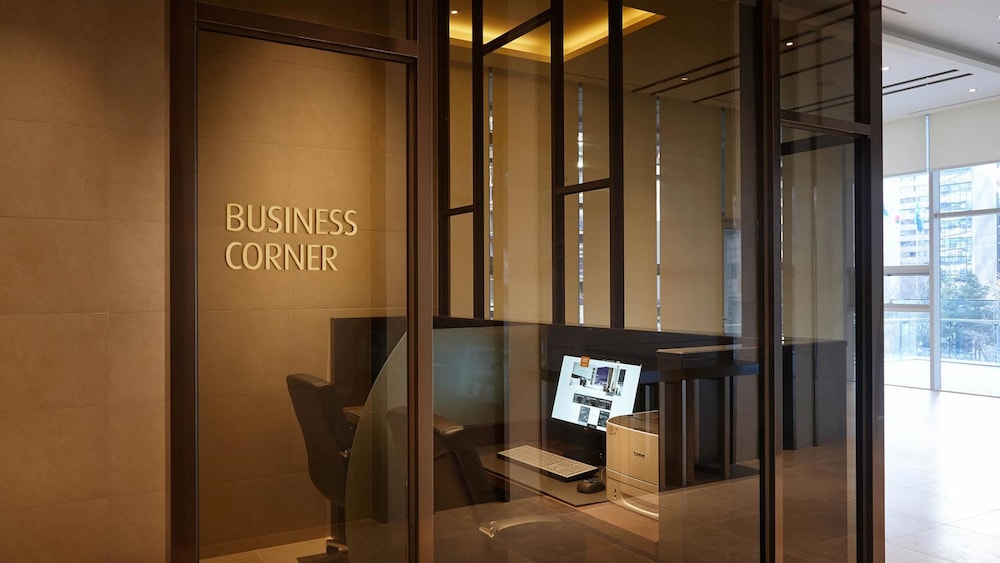 LOTTE CITY HOTEL MYEONGDONG 67/71