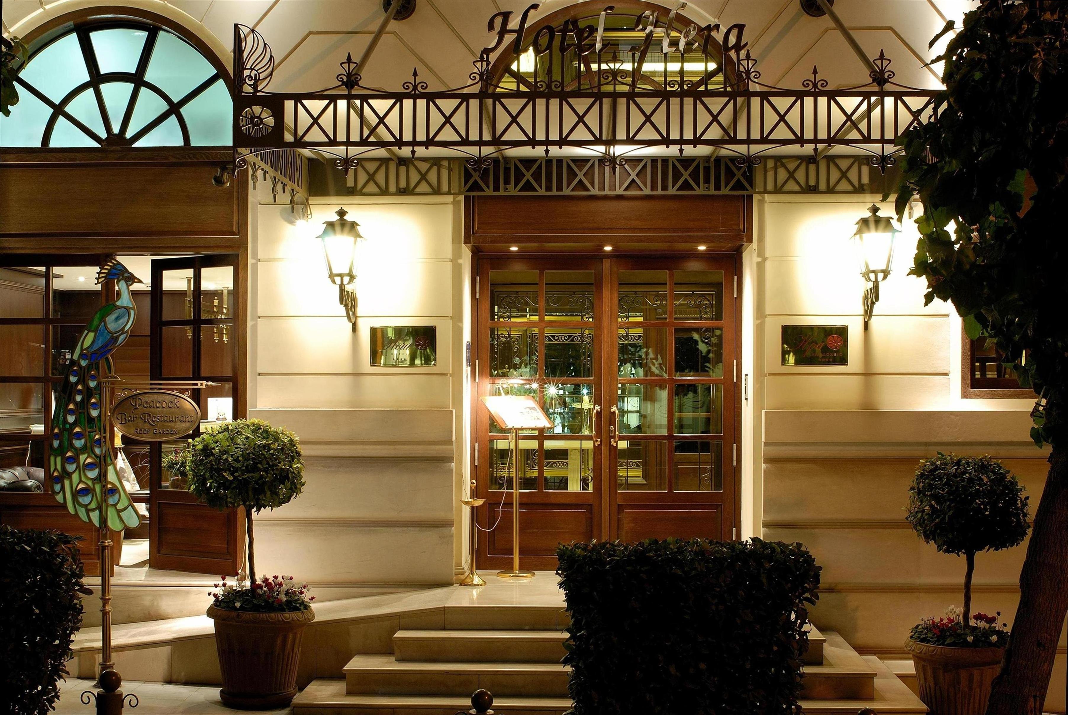 Hera Hotel 4/39