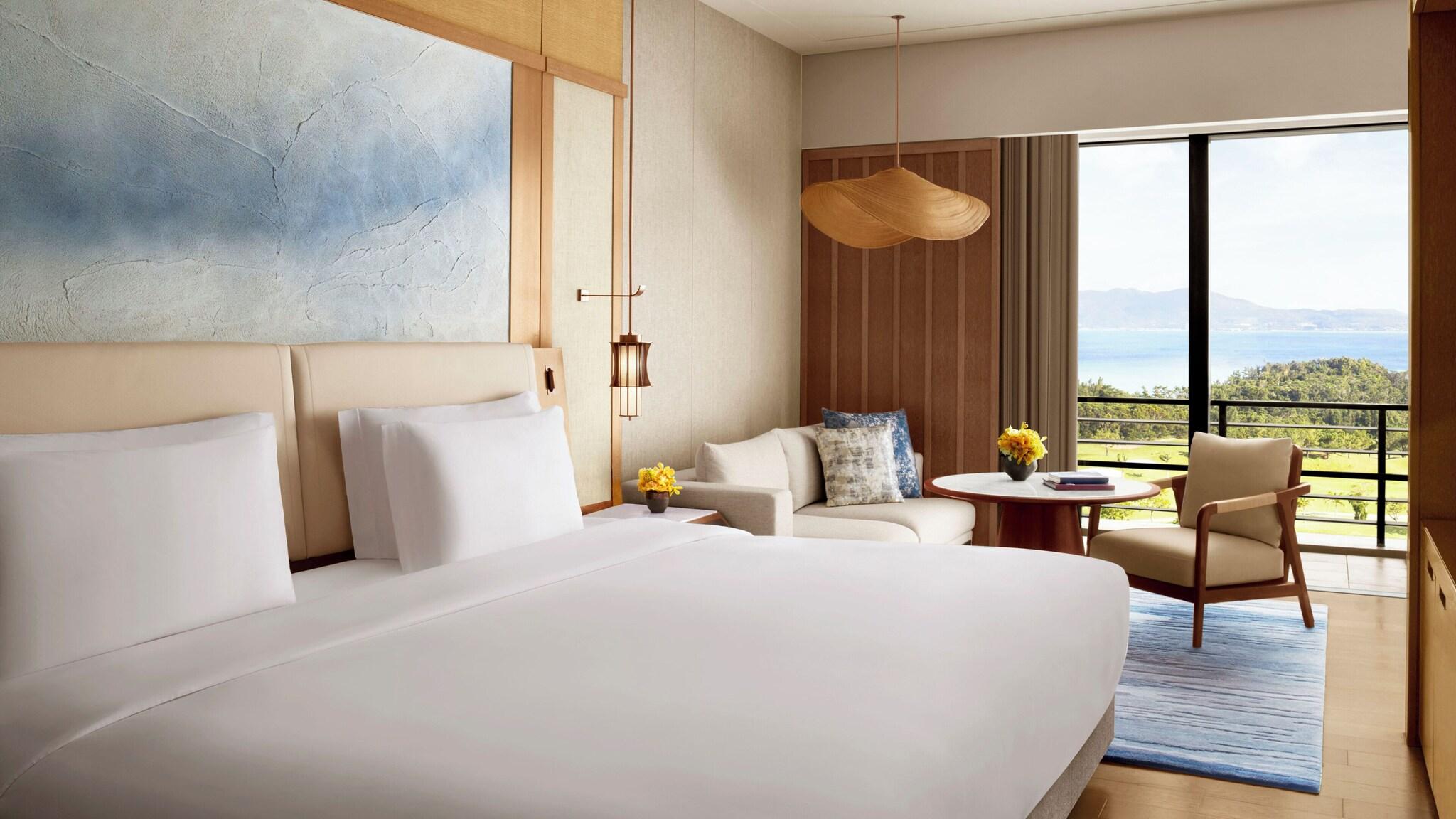 Deluxe, King Bed