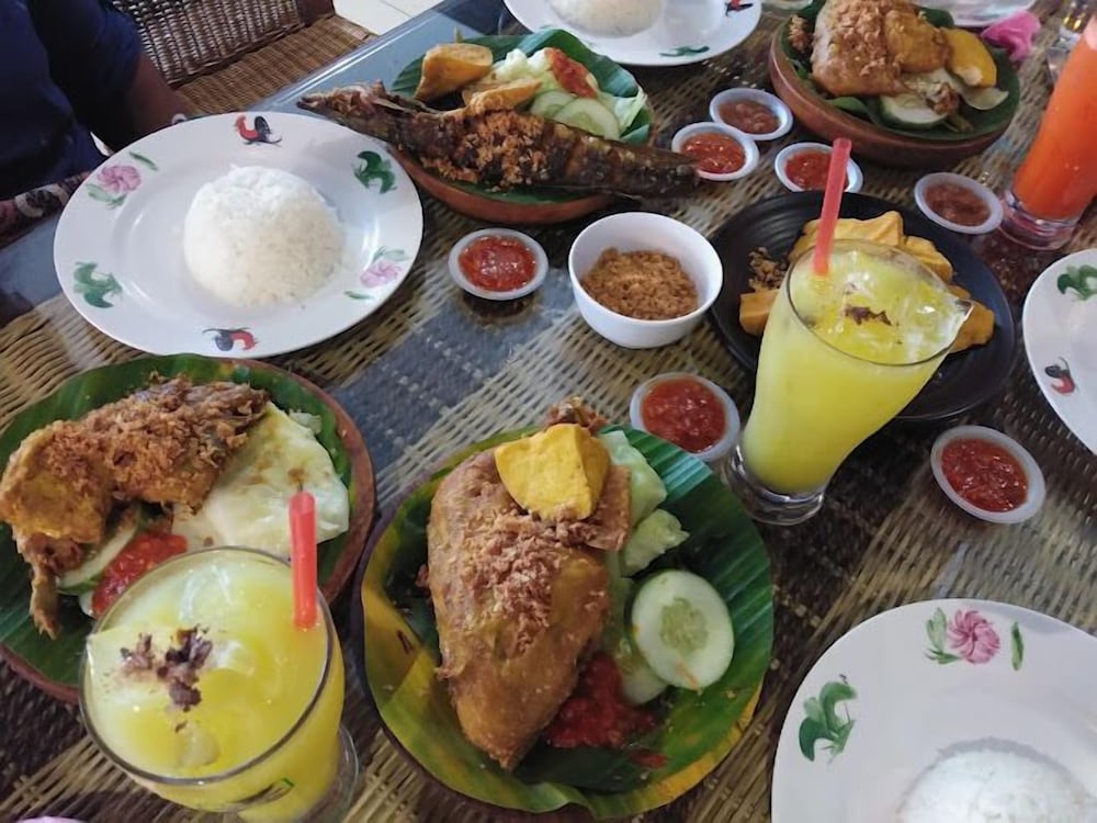 Ajang Hotel 41/48