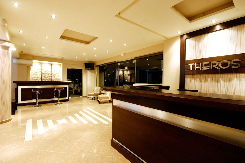 Theros Hotel 10/47