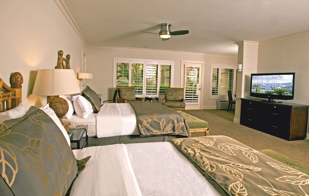 Best Western Plus Island Palms Hotel & Marina 24/46