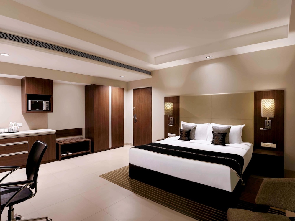 Grand Mercure Vadodara Surya Palace 19/35
