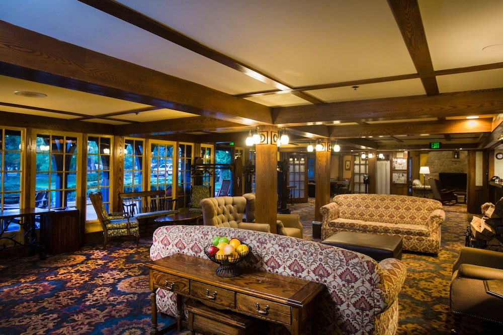 UCLA Lake Arrowhead Lodge 36/50
