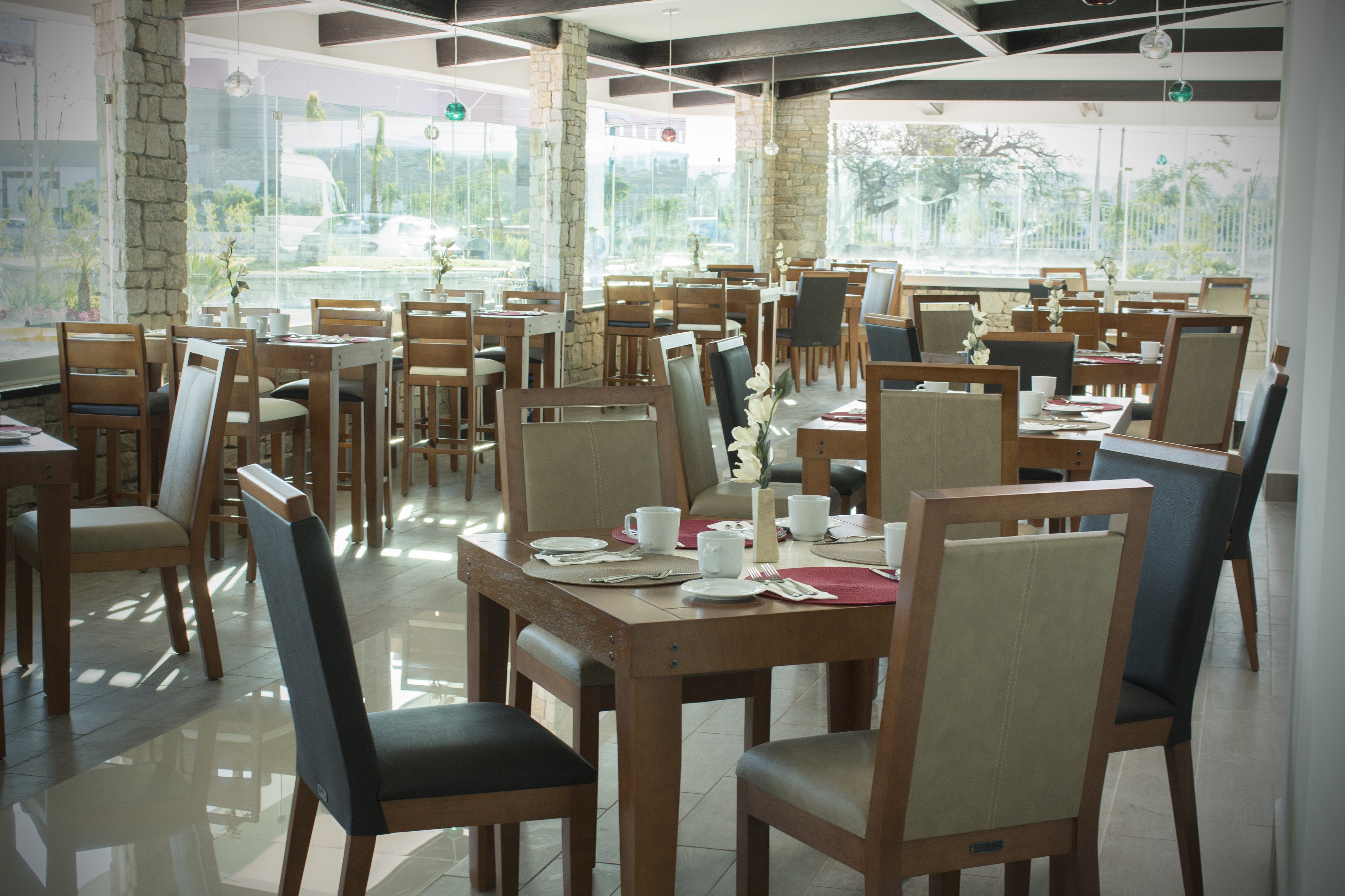 Holiday Inn Queretaro Zona Krystal 30/50