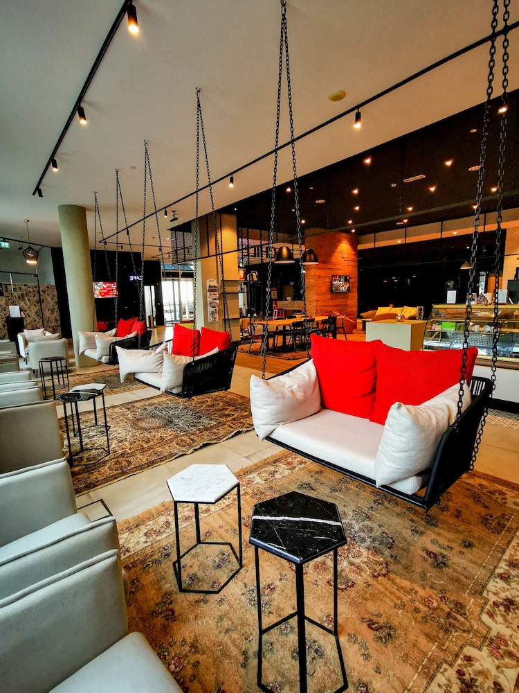 restaurant-cafeteria