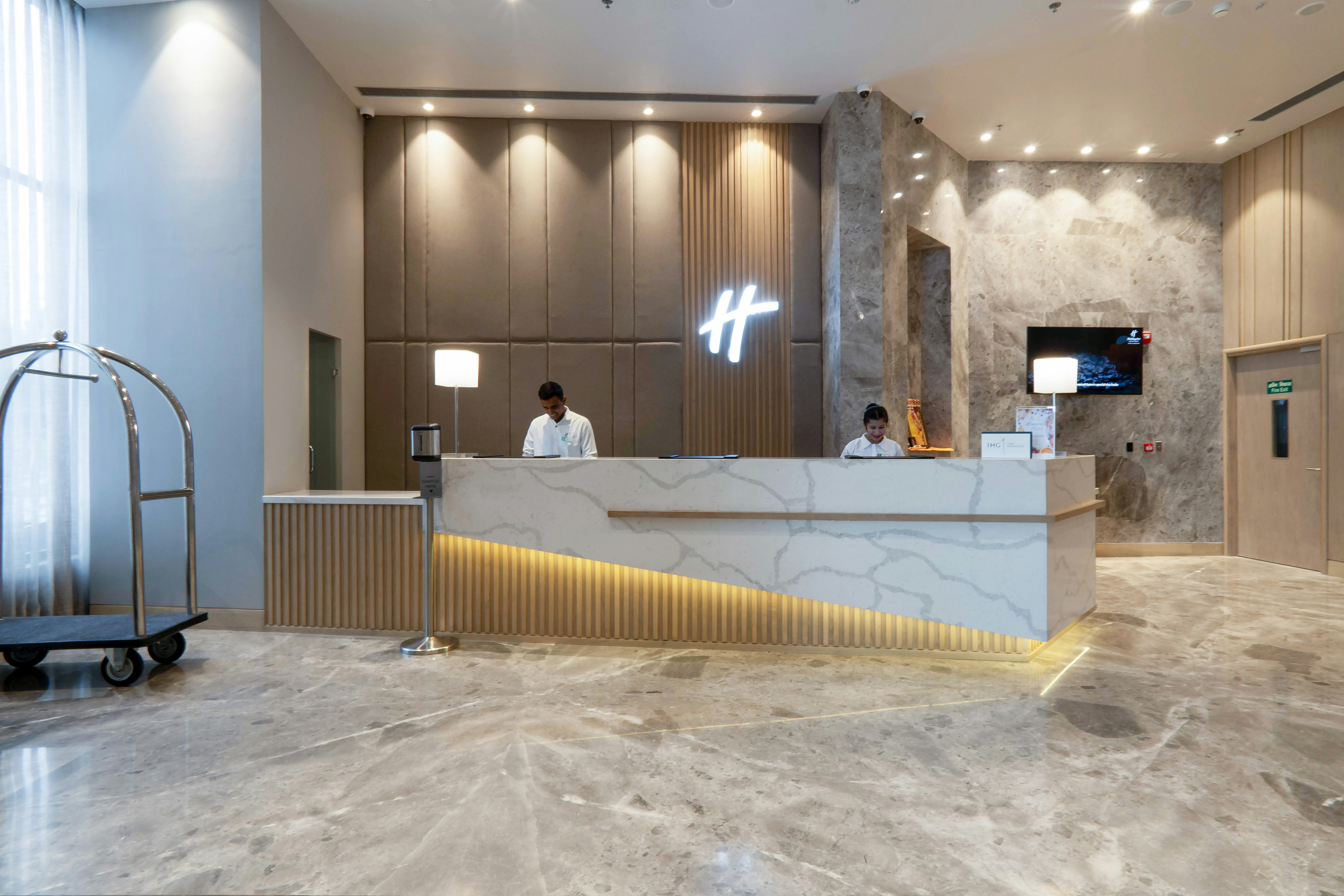 Holiday Inn Katra Vaishno Devi 9/52