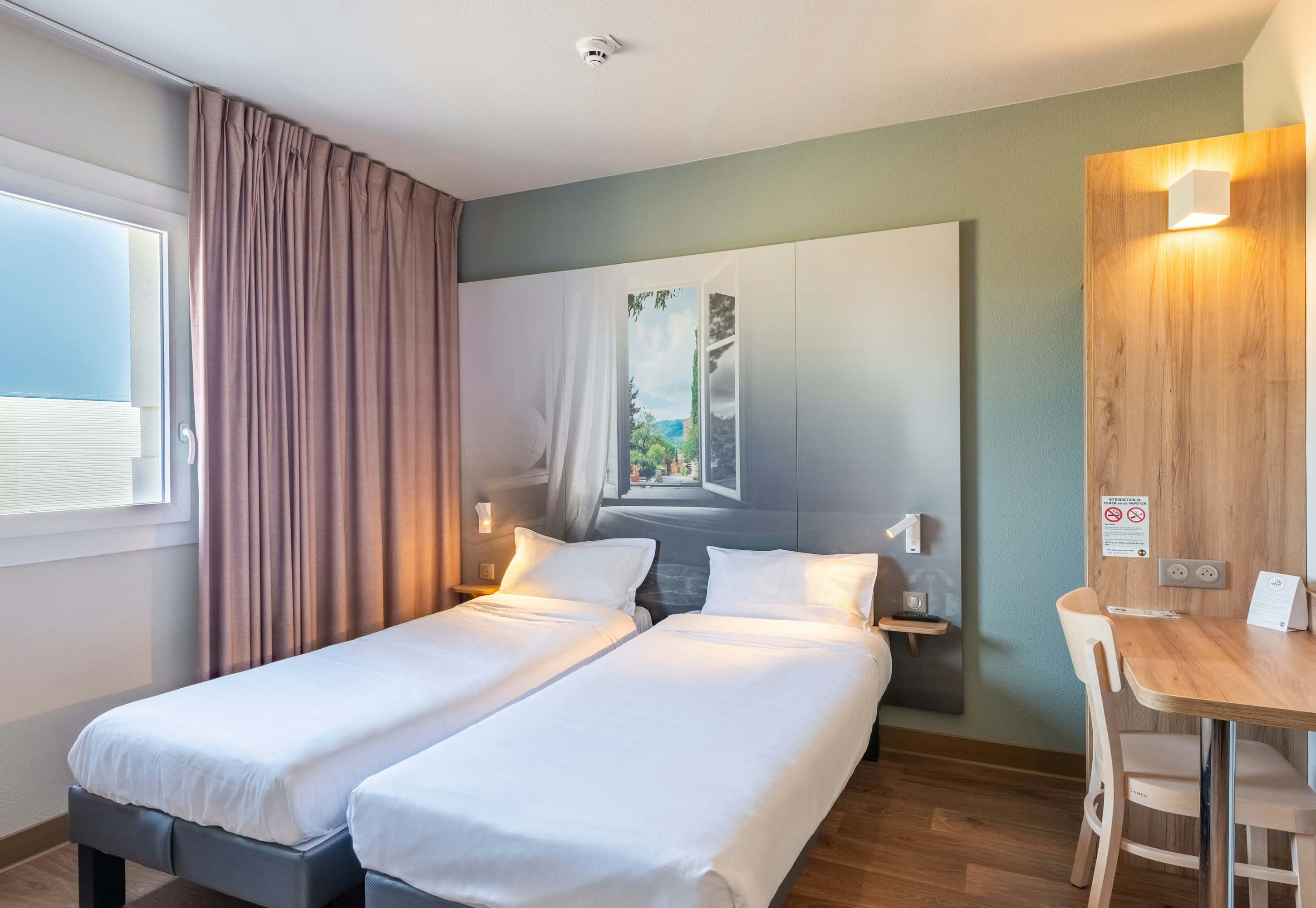 B And B Hotel Montelimar Sud 16/38