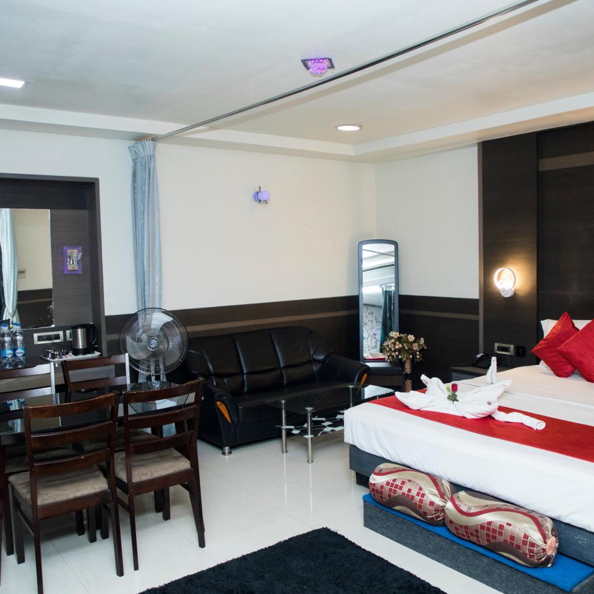 Moskva Hotel 17/49