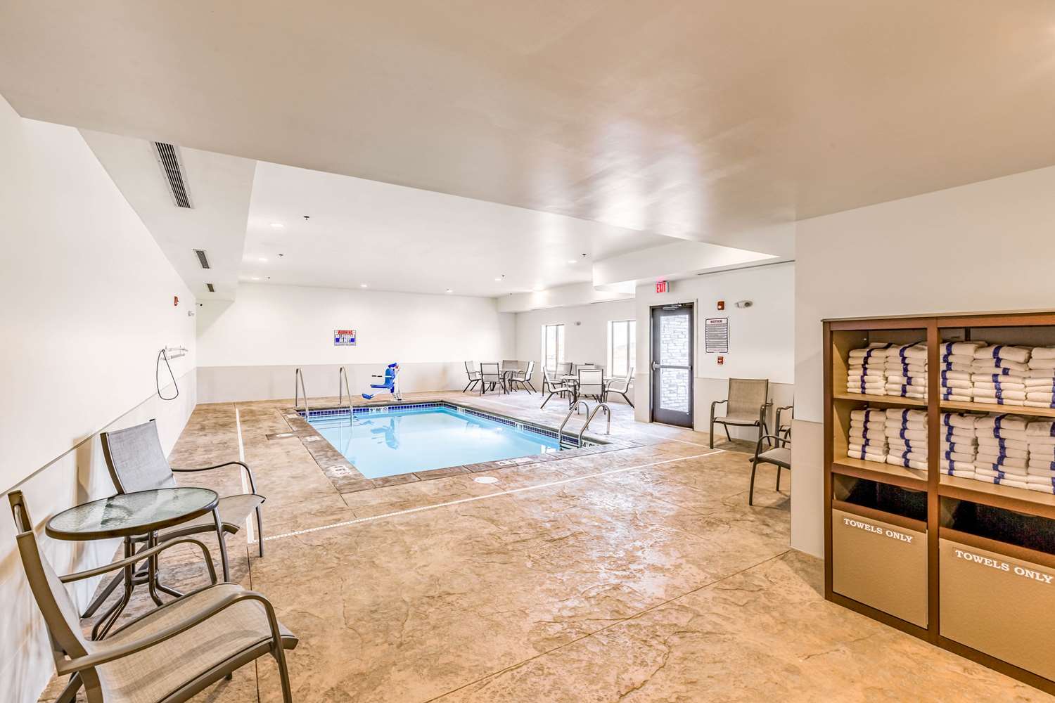 Comfort Inn Altoona-Des Moines IA 6/19
