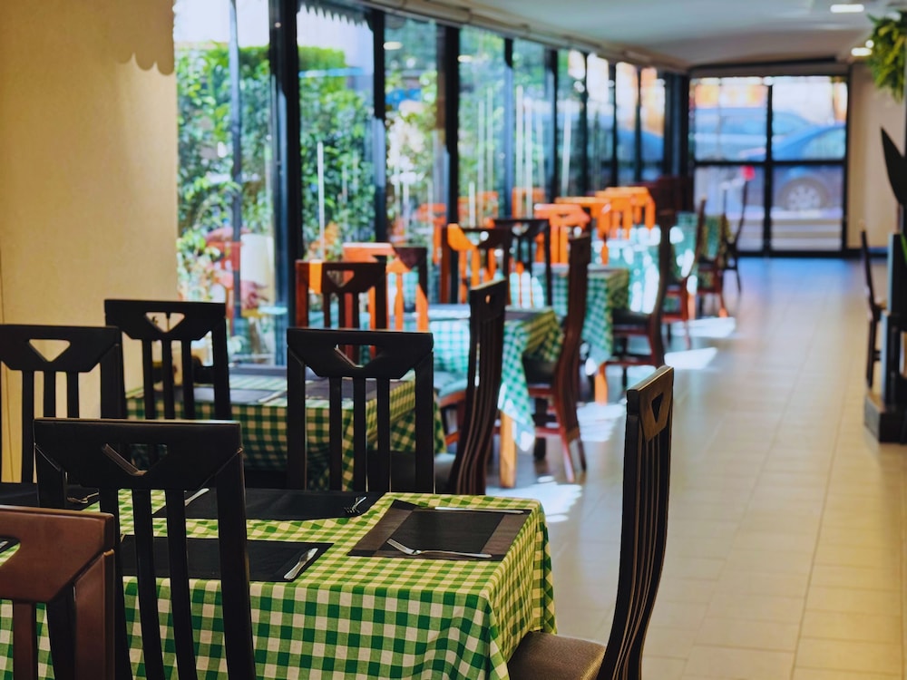 Hildon Hotel Beirut 45/50