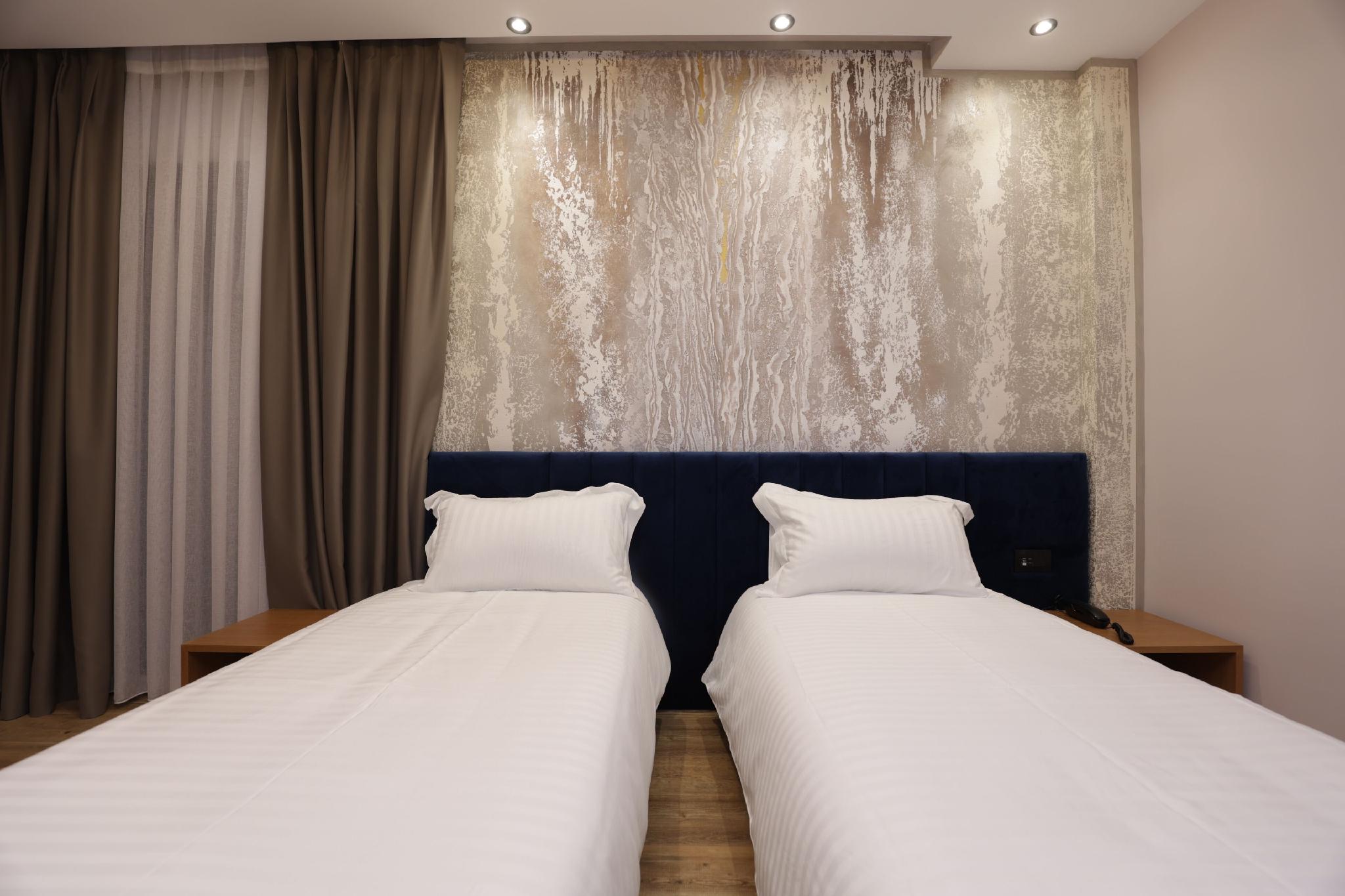 Residence Inn Tirana 15/28