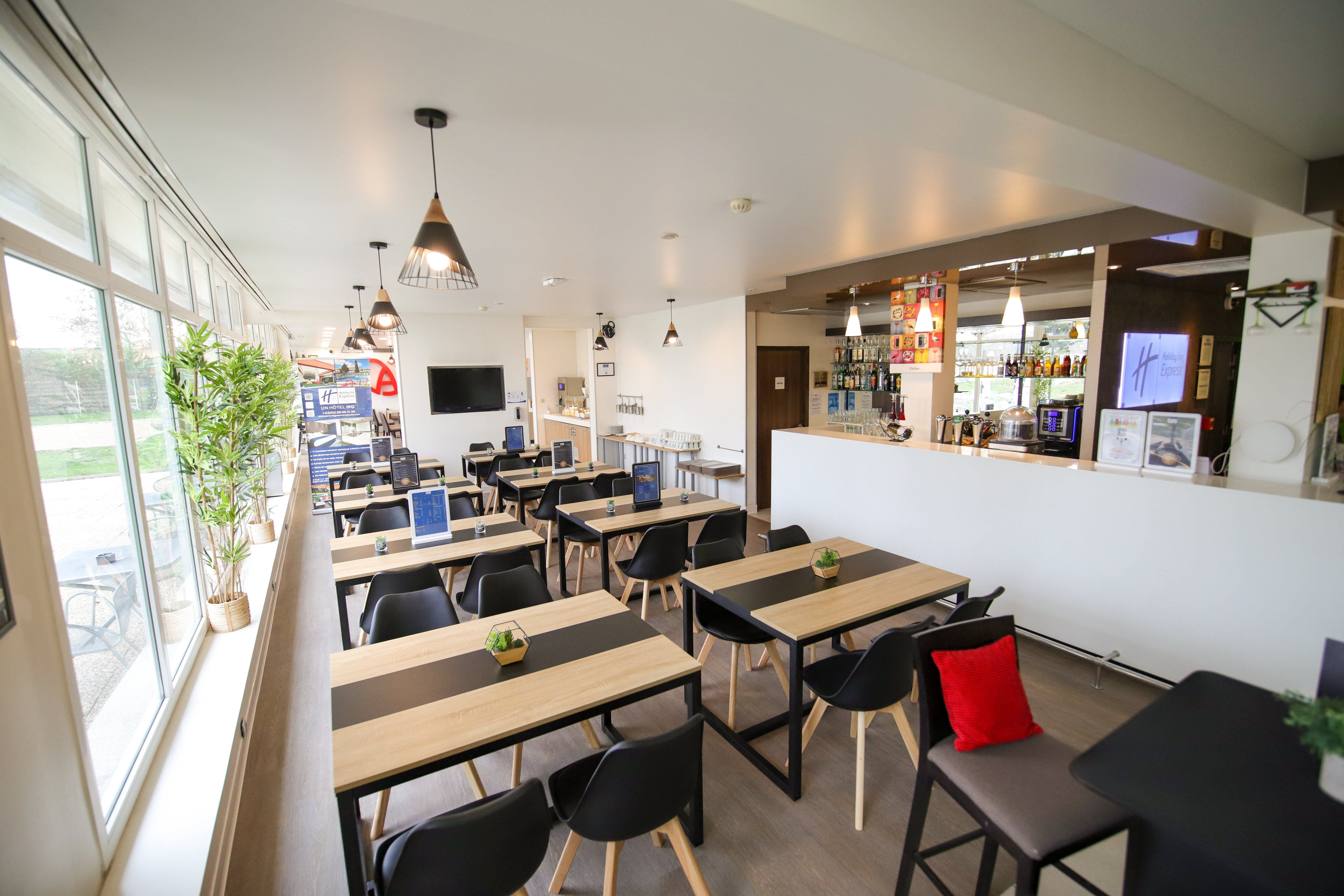 Holiday Inn Express Strasbourg-Sud 43/68
