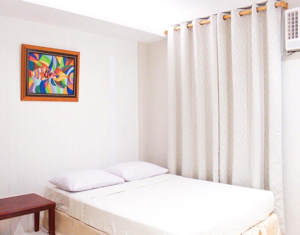 Dumaguete Royal Suite Inn 10/50