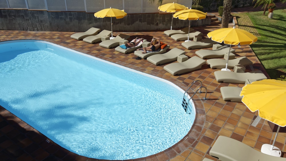 Jacarandas Beach 27/46