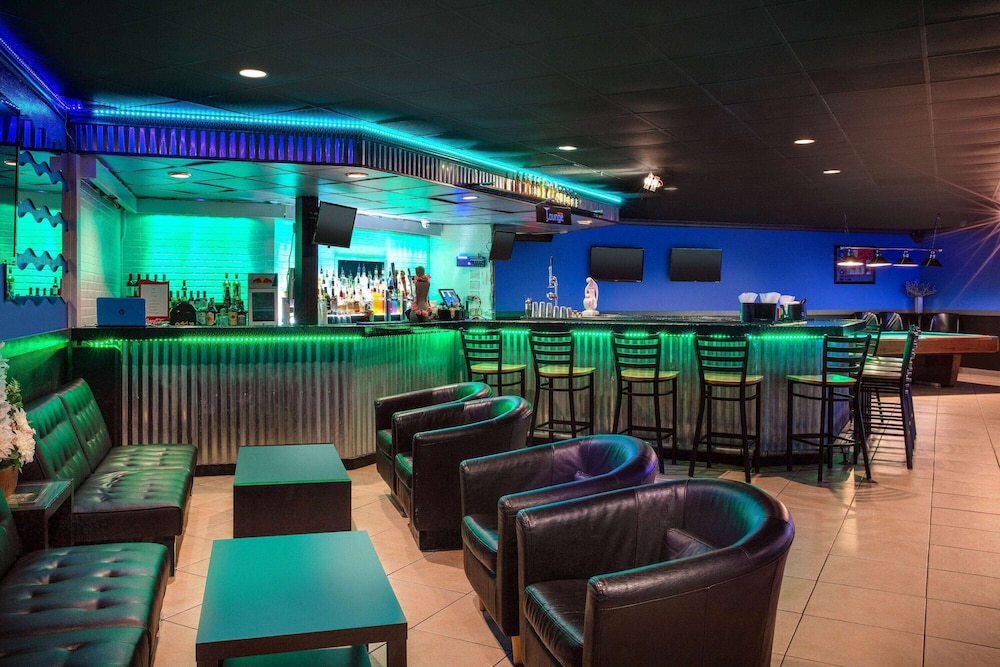La Quinta Inn By Wyndham Cocoa Beach Port Canaveral 38/57