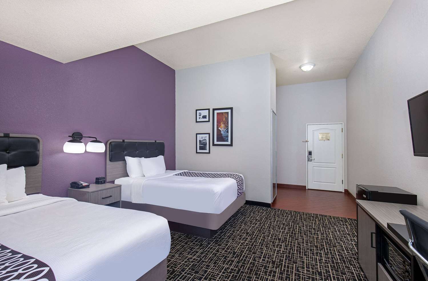 La Quinta Inn & Suites by Wyndham Bowling Green 16/51