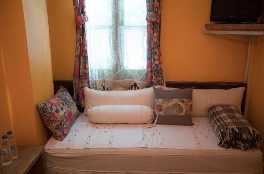 Chez Rumi Butik Otel 27/50