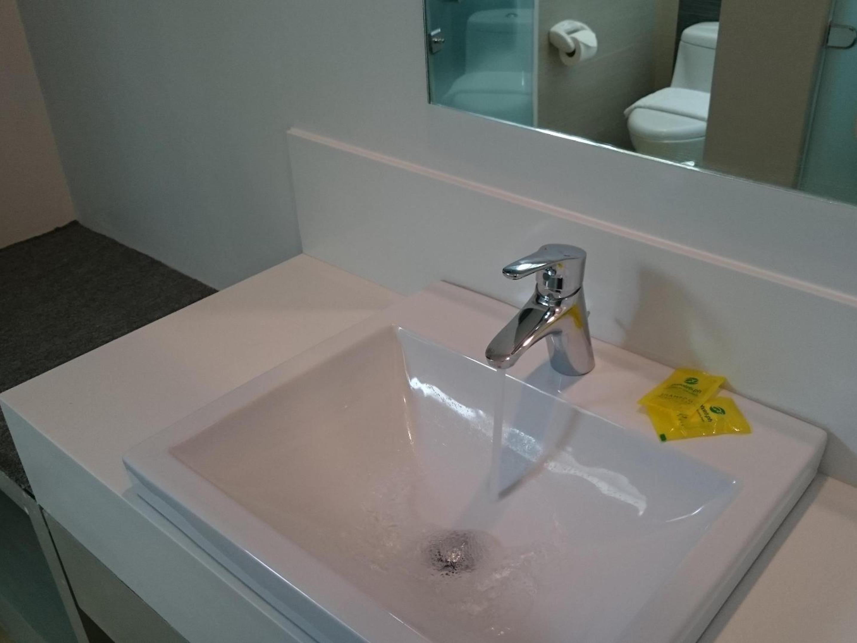 Go Hotels Butuan 46/47