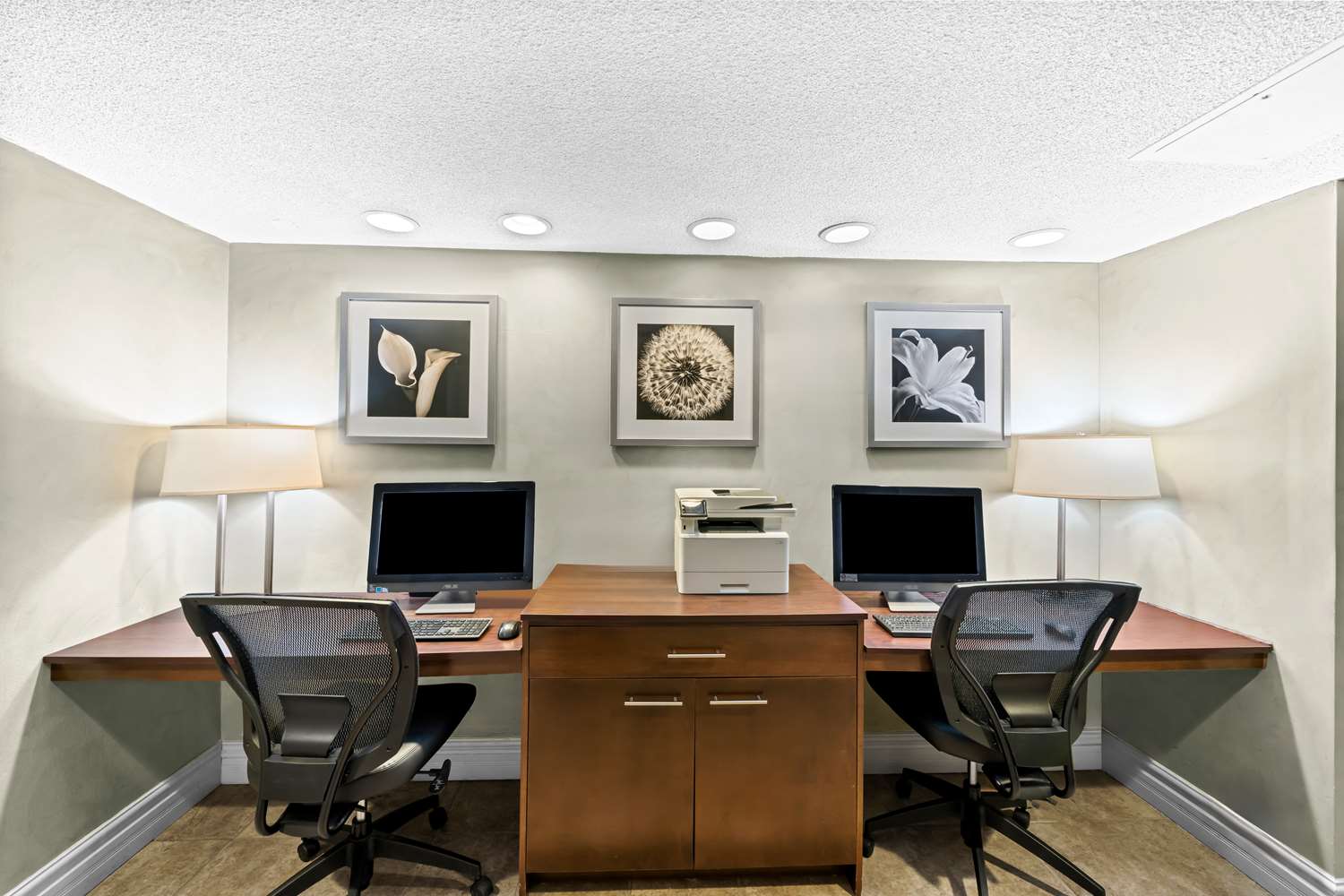 Best Western Plus Mariposa Inn and Conference Centre 10/11