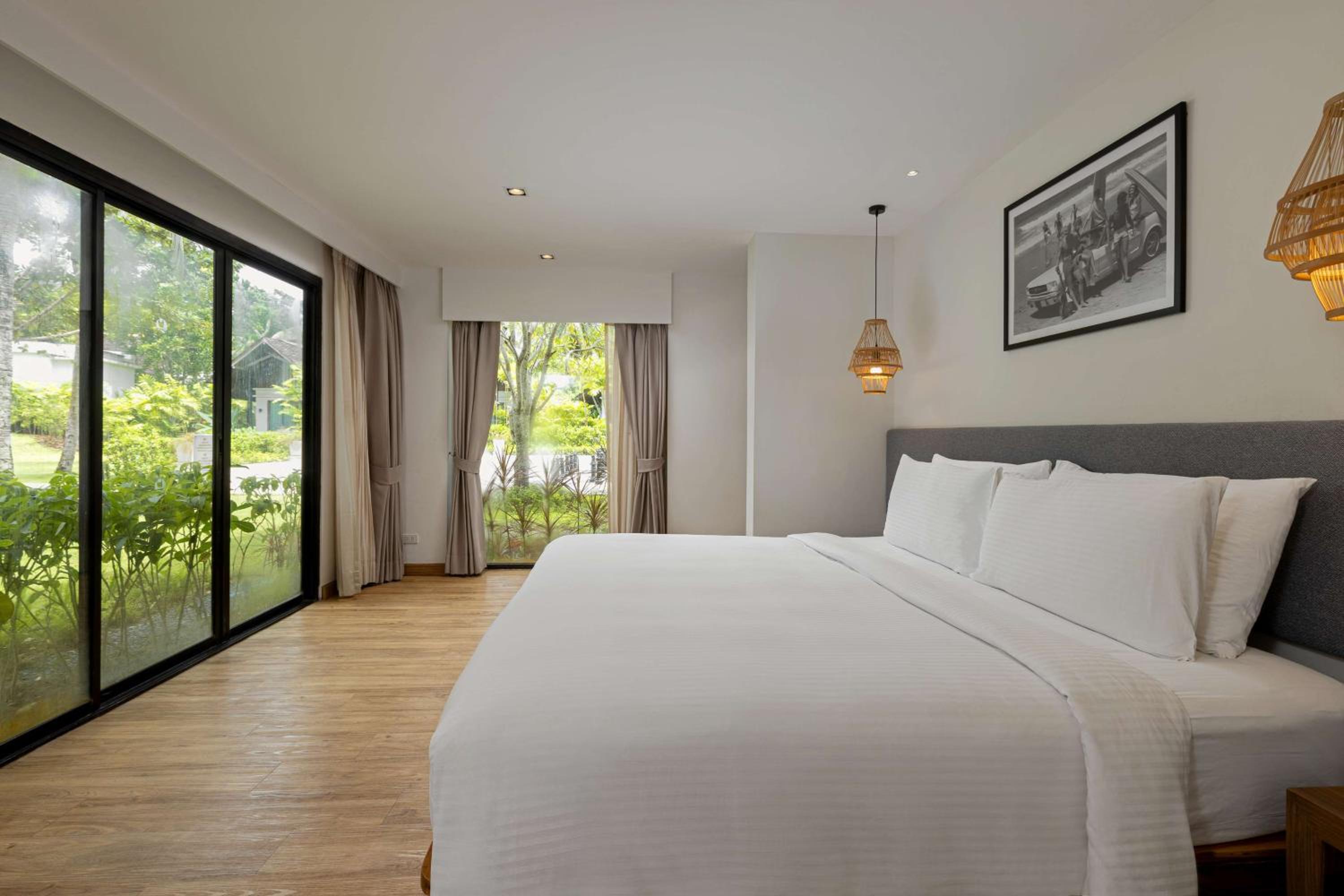 Garden Suite, King Bed
