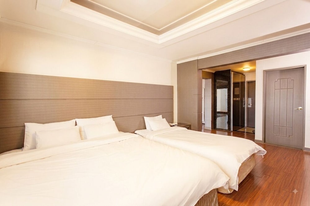 Bay Resort Tongyeong 12/48