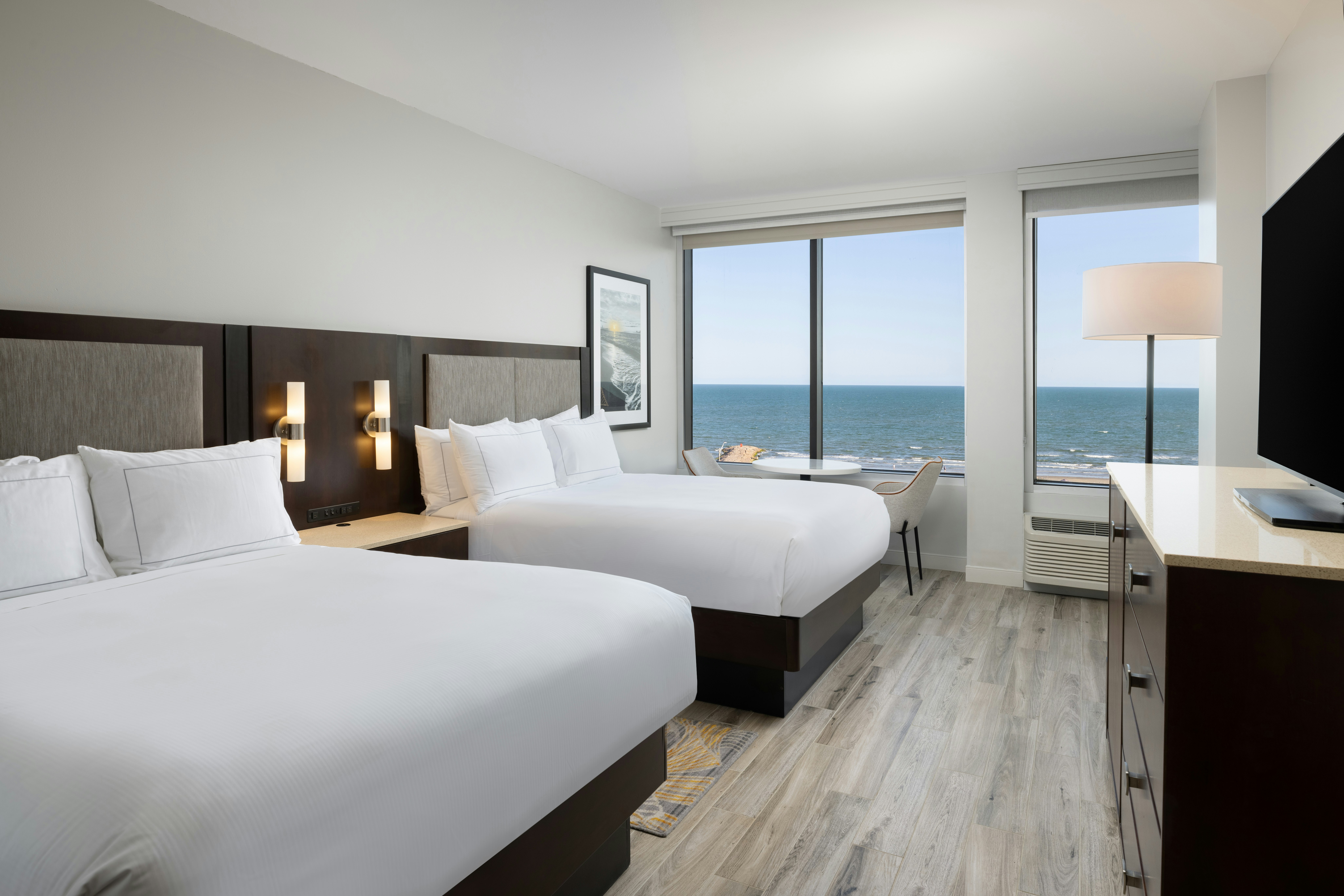 PREMIUM, 2 QUEEN BEDS, GULF VIEW