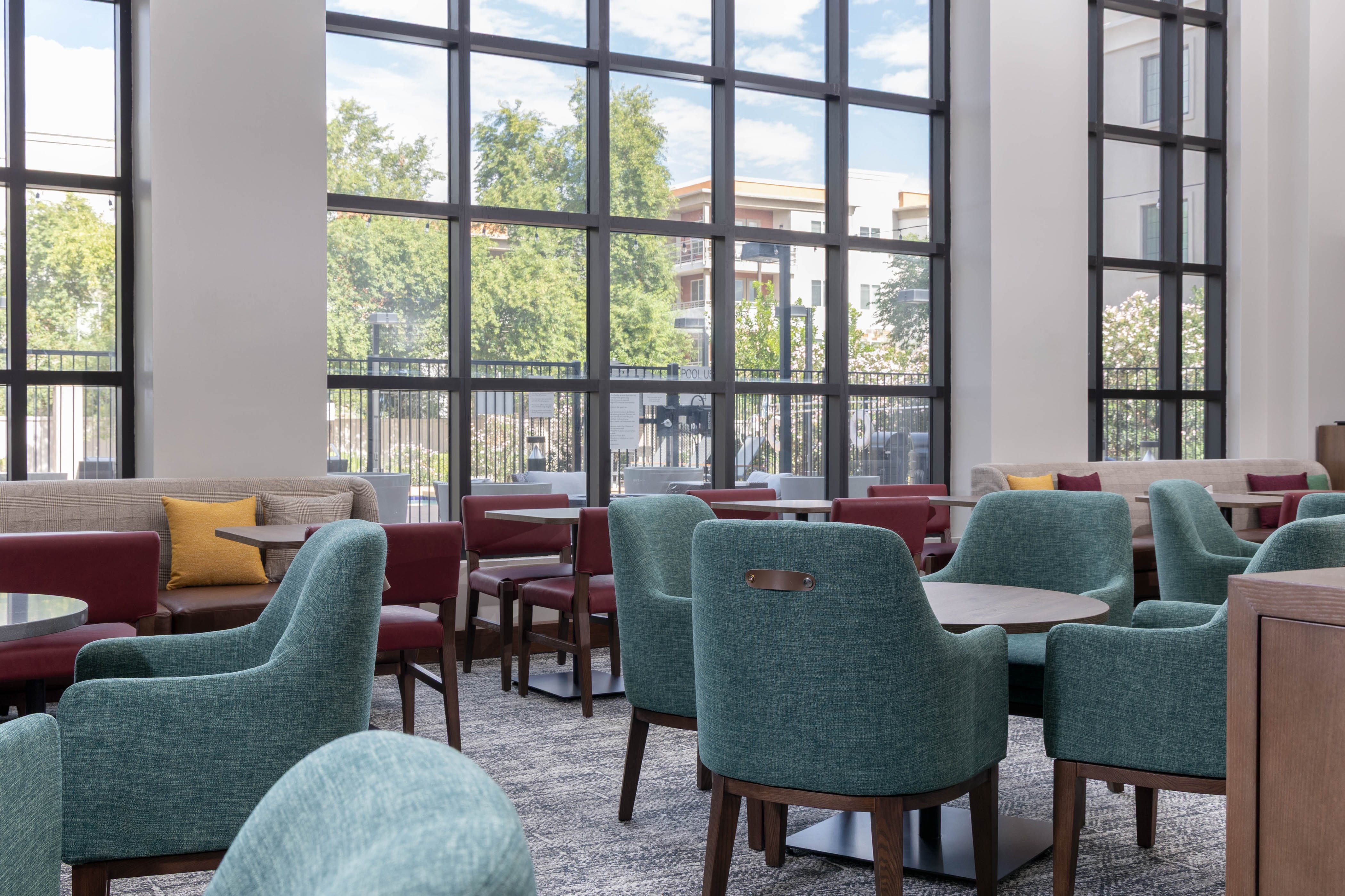Staybridge Suites Phoenix - Chandler 52/74