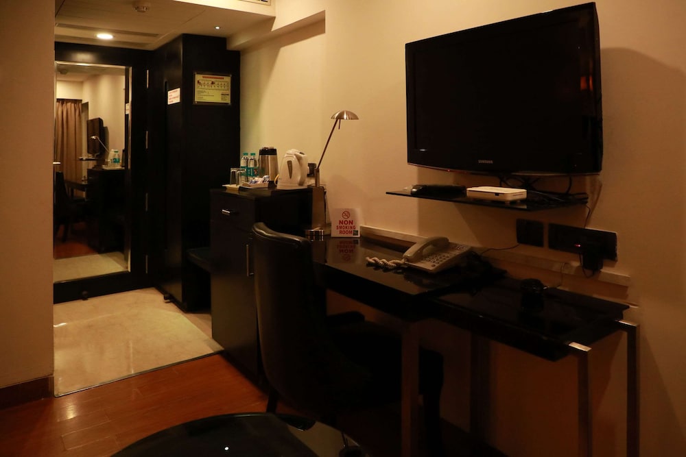 Quality Inn Bez Krishnaa 46/50